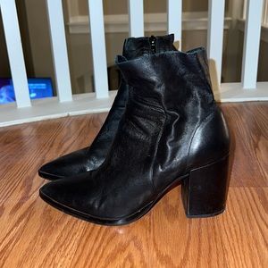 Tony Bianco boots